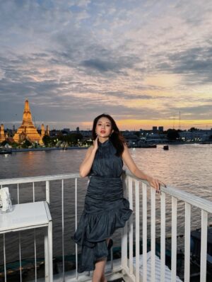 Chue Lay Instagram - A moment, a mood, a masterpiece 🥂✨🩵 

#MistineMyanmar
#No1ThailandCosmetics
#Cosmoprof2025
#MistineNewEnergy 
#ChueLay
