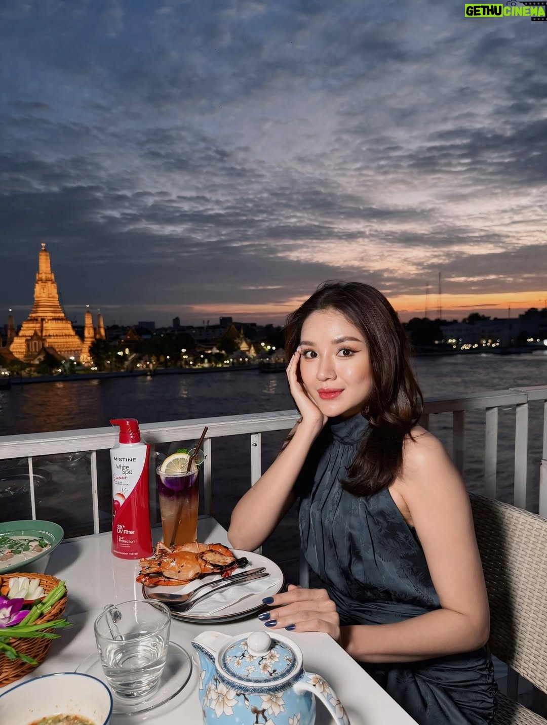 Chue Lay - 695 Likes - A moment, a mood, a masterpiece 🥂✨🩵 

#MistineMyanmar
#No1ThailandCosmetics
#Cosmoprof2025
#MistineNewEnergy 
#ChueLay
