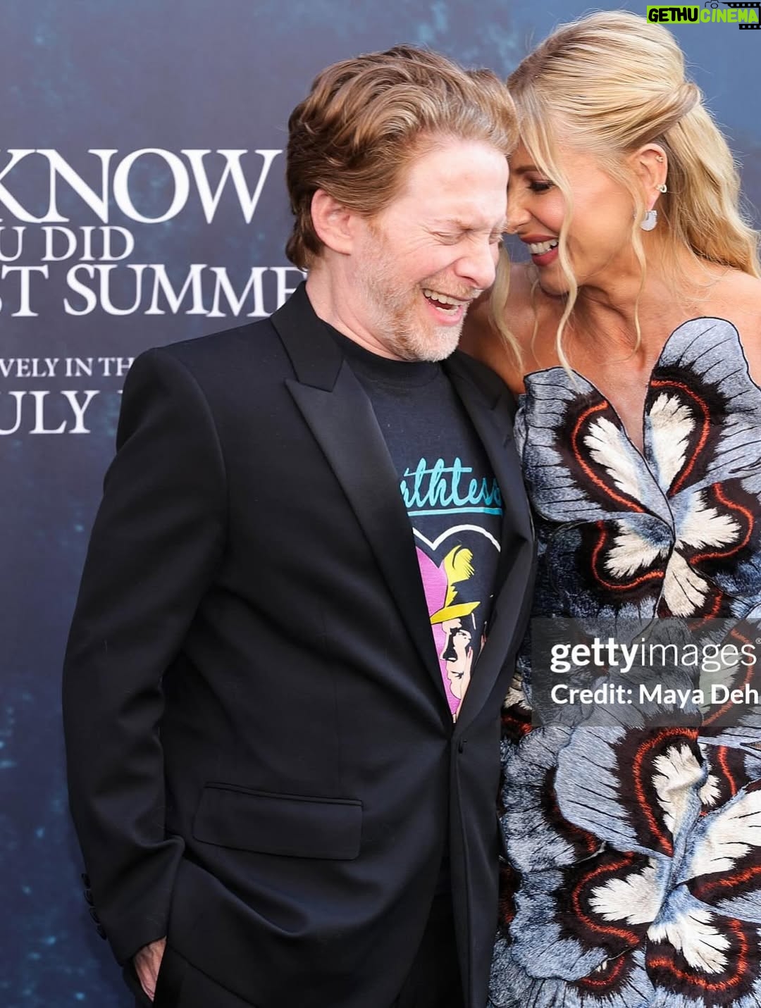 Clare Grant - 1.6K Likes - Last night celebrating screen icons @sarahmgellar & @realfreddieprinze at the @ikwydlsmovie premiere. The movie is so much fun and the cast is perfect!! Fans and newbies alike are going to love it. Congrats, everyone!
