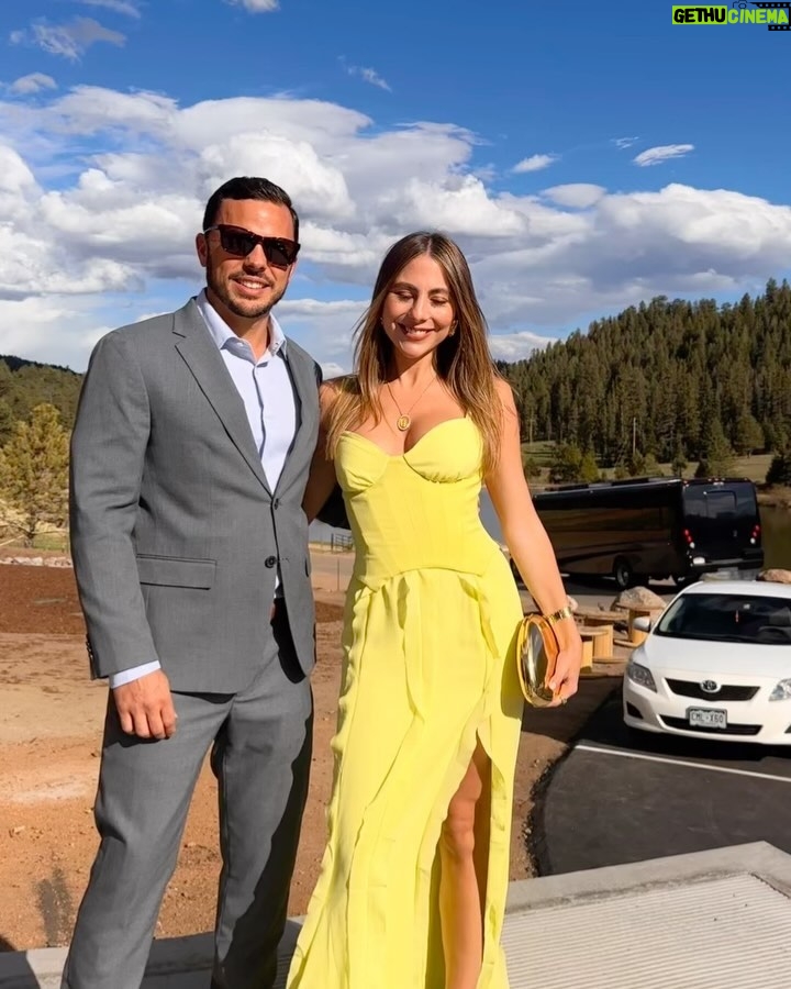 Claudia Vergara - 5.2K Likes - Denver files🤣🤍