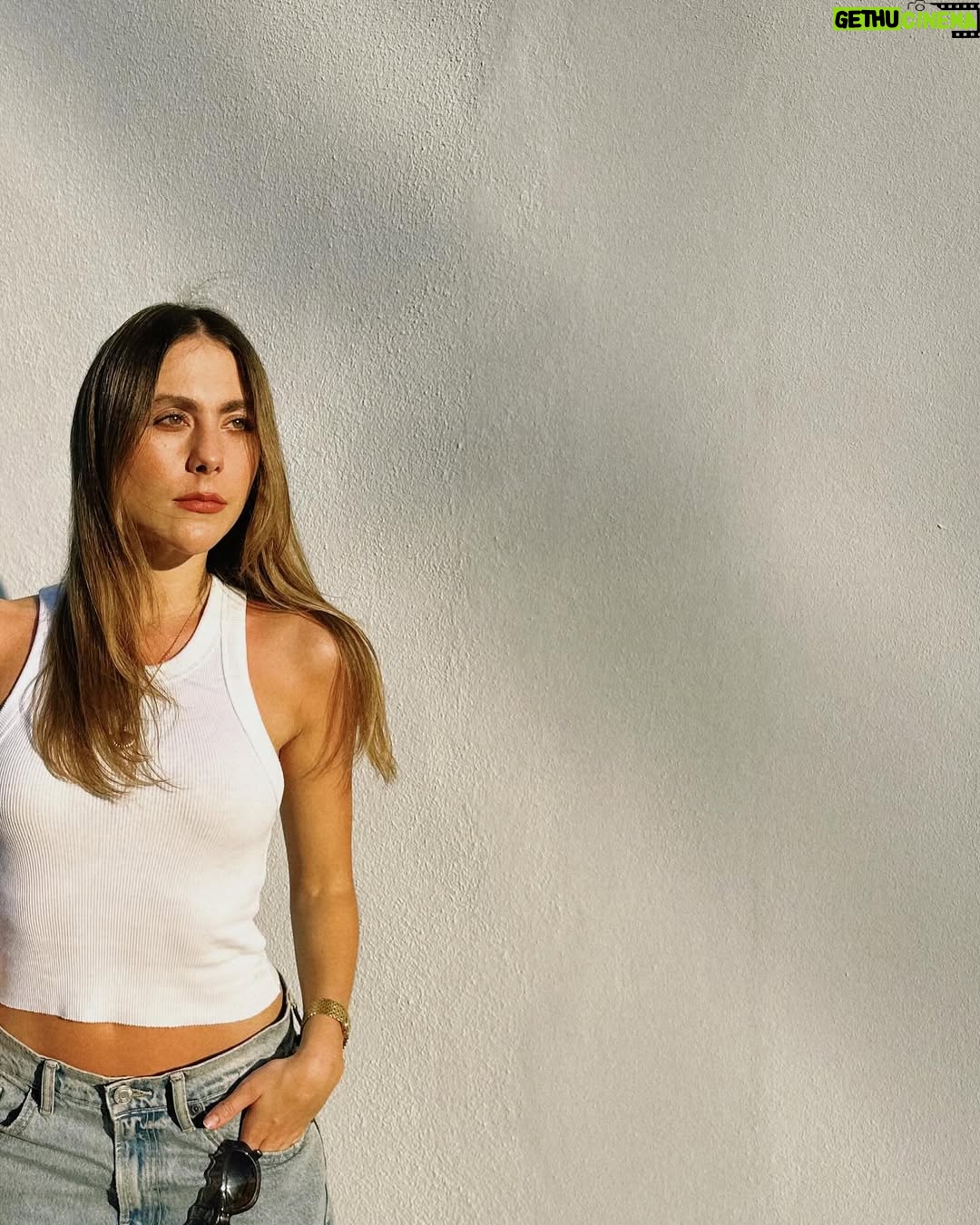 Claudia Vergara - 5K Likes - Weekend feels.