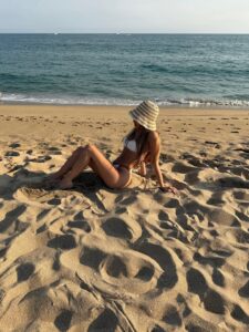 Actress Coco Quinn HD Photos and Wallpapers September 2025