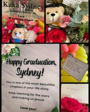 Cut Tari Instagram - Heyy Sayangku @sydneyazkassya , Selamat yaah sekarang udah lulus SMA !! 😙🫶🏻 … Mama seneng, haru, mellow, lega semua jadi satu!. 
Dari yang tadinya masih kecil selalu berisik “maa, maa, maa, maaaa, mama, mama, mamaaaa…” , sekarang suara-suara itu kadang ada, kadang ngga. 
Dari yang “maaa ini gimana?, itu gimana?, tolong maa, tolong bantuin ma , tolong Sydney ma, Sydney ga bisa mama …“ , dan di akhir-akhir SMA kemarin justru mama yang selalu nanya-nanya terus ke Sydney “Syd itu udah dikumpulin? Syd tugas ini itu udah selesai belum?, Syd jangan lupa ini itu ya kumpulin ke guru” , dan blablabla’nya mama, sampeee akhirnya waktu itu Sydney bilang ke Mama “ Ma, udah maa, jangan kaya gitu, mama percaya aja sama Sydney soal Sekolah, mama ga usah selalu tanya-tanya, Sydney akan selesein semuanya” .. hmm, pas denger kata-kata Sydney itu, mama langsung mikir kalau mama juga perlu belajar, belajar untuk percaya kalau Sydney bukan Sydney si anak kecil lagi. 
Well, it feels like just yesterday you were a little girl, and today you’ve grown into a young lady. 
As your mom, I’ve seen your commitment and hard work for this, and look at you now, a graduate!
I’m so proud of you. Wishing you a bright and beautiful future. ✨
I Love you Sydney and congratulation on achieving this milestone !. 💛
