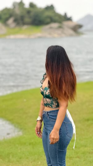 Cuty Mendiratta Instagram - Lyrics aane se pehle band kardiya tha š
#reels #trending #minivlog