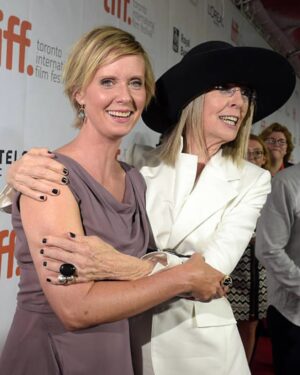 Cynthia Nixon Instagram - When I was a kid, Diane Keaton was my absolute idol. I loved her acting. I loved her vibe. I loved her everything. Starting with when I was 12, I tried to dress like her. I wore my hair long. I sported menβs hats and vests and (even though my eyes were fine) I wore bookish glasses because I thought they made me look more like her. A little more than a decade ago I got to be in a movie called Five Flights Up with her and it was like a dream come true. I was very shy around her, but I think she liked me and that meant everything to me.
If you wanna know more about Diane Keaton watch Annie Hall, watch Reds, watch Shoot the Moon. She is extraordinary in them.
But also read βThen Againβ her stunningly honest autobiography which not only tells her own story but contrasts it fascinatingly with her motherβs life. She was one of a kind. Iβm so sad she is gone. π
π·: @jasonkempin