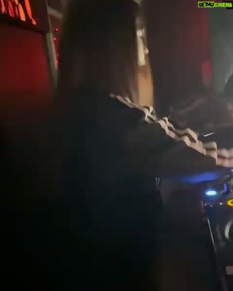 DJ Nashley - 3.2K Likes - Most Happening place in Chandigarh @meow.nightclub