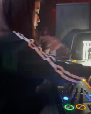 DJ Nashley Instagram - Most Happening place in Chandigarh @meow.nightclub