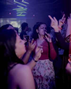 DJ Nashley Instagram - She Played And The Crowd Went Crazy !!!!
She Raised The Ambience on High Vibrations - DJ Nashley Rocked This Saturday ay D’Casa -The Pub!
📍2nd floor, Hotel MB Green, Vijaynagar, Jabalpur
Follow For Updates And Be Part Of The Party Vibes🍻
#dcasa #daycelebration #dayvibes #dcasajabalpur #dcasathepub #girlsnight #saturdaynight #pub #clubbing #club #familypub