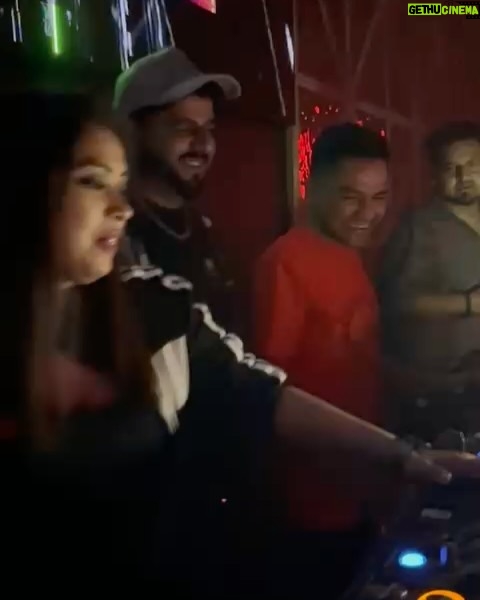 DJ Nashley - 3.2K Likes - Most Happening place in Chandigarh @meow.nightclub