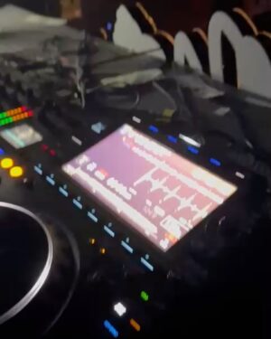 DJ Nashley Instagram - Most Happening place in Chandigarh @meow.nightclub