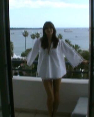 Daisy Edgar-Jones Instagram - J’adore Cannes xxx