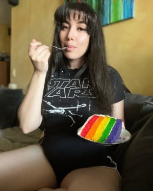 Dalia Hernández Instagram - STARWARS DUMP. May the fourth be with you ✨