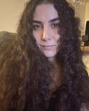 Dalia Hernández Instagram - July Dump!! 
-Went to the 90s exhibit at the Colorado history museum and won on rainbow road with princess peach. Duh. 
-Summer cleaning in my new home 
-family came to see the new house and chill
-achievement hunting went crazy, and still a beast on call of duty 
Super chill month! 🥰