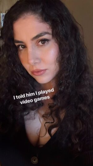 Dalia Hernández Instagram - I mean like, I play video games.