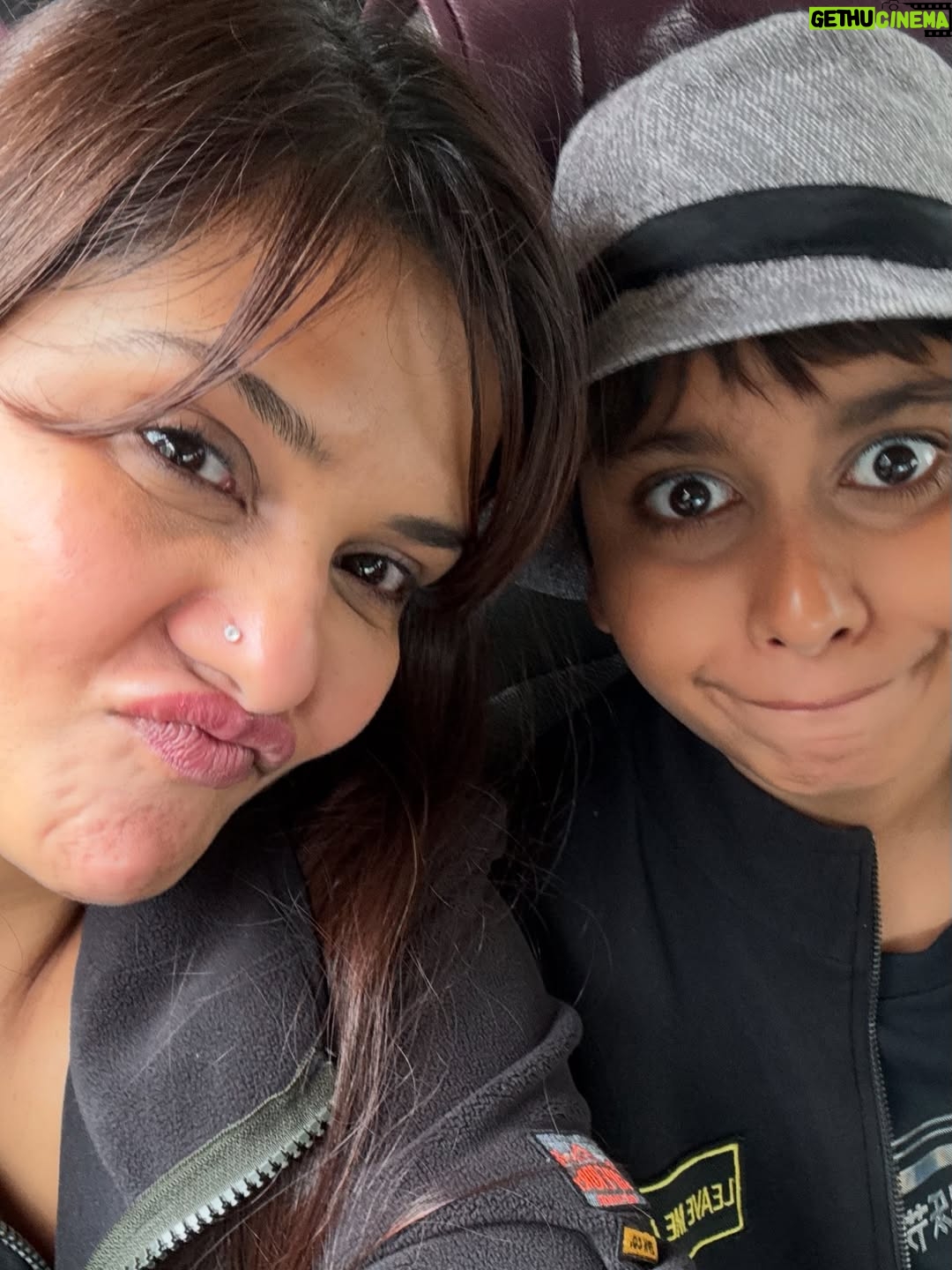Dalljiet Kaur - 71.1K Likes - Impromptu plans are as perfect as they can get ! Disneyland, Hongkong was a perfect way to plan the end of summer vacations ❤️

I go back to work and jaydon starts school!
#disneyland #hongkong #summervacay #jaydon