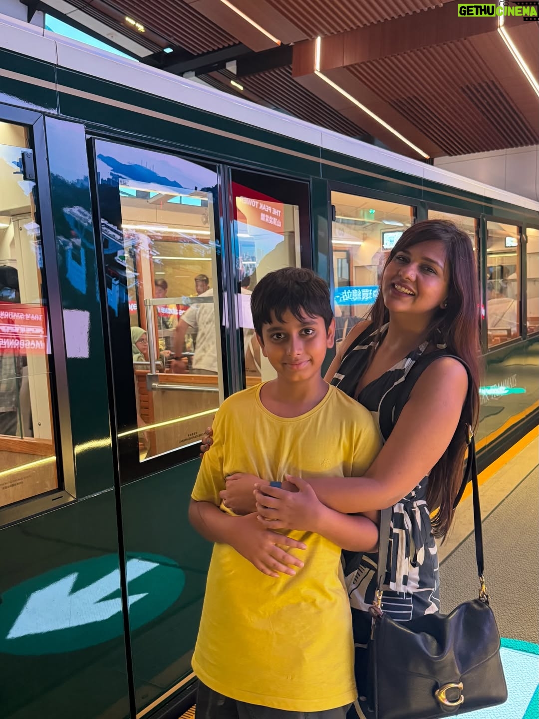 Dalljiet Kaur - 71.1K Likes - Impromptu plans are as perfect as they can get ! Disneyland, Hongkong was a perfect way to plan the end of summer vacations ❤️

I go back to work and jaydon starts school!
#disneyland #hongkong #summervacay #jaydon