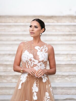 Dânia Neto Instagram - Globos de ouro 2025 ✨ 

Vestido @joao_rolo_couture 
Makeup e cabelo @rebeca.make.up 
Photo @melissavieira.ph 
@lockehotels
