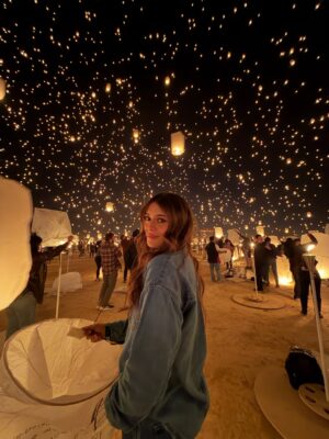 Daniela Calle Instagram - Living all my tangled dreams with my favorite people✨🏹