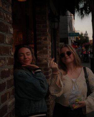 Danielle Rose Russell Instagram - 🌸🌼🌺