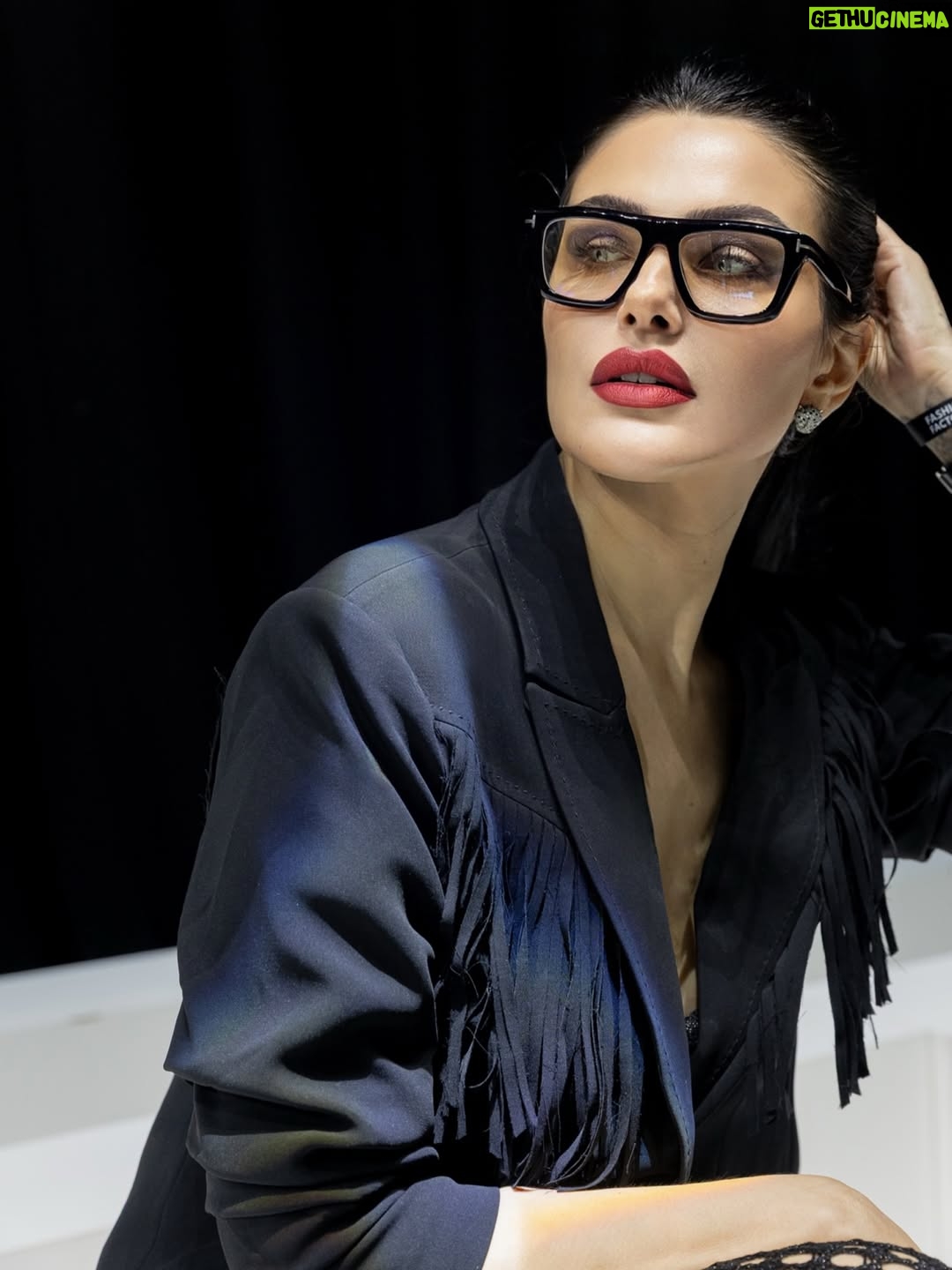 Dareen Haddad - 70.6K Likes - ❤️ 
#fashionfactor #uae #fashion #tomford
