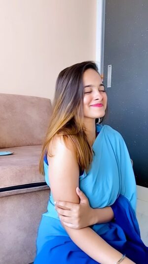 Deepa Rai Instagram - Heyyy🦋
#Saajanwa
@aanchalmusic @indiearecords