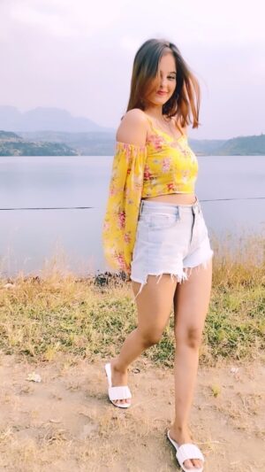 Deepa Rai Instagram - Hey 🦋
#reels #explorepage #explore