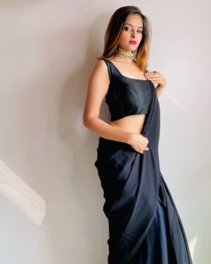 Deepa Rai Instagram - The best is yet to be
.
.
.
#explore #foryou #trending #saree