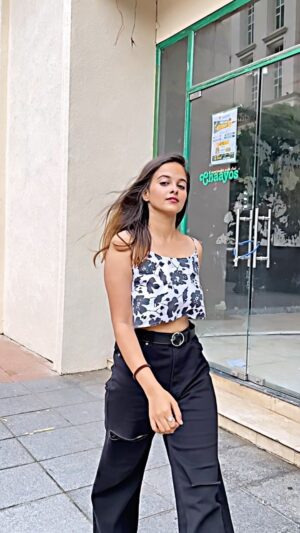 Deepa Rai Instagram - Hey🌹
#reels #explorepage #explore #foryou #trend #trend #daily #instgram
