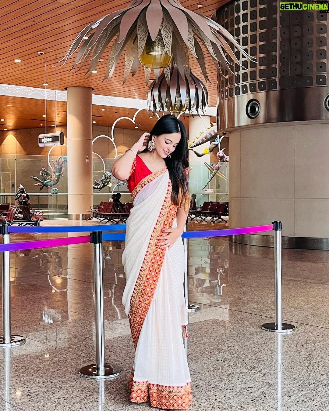 Deepa Rai - 14.9K Likes - ❤️
.
.
.
.
.

#explore #explorepage #foryou #foryoupage #trend #trending #daily #instagram #sari