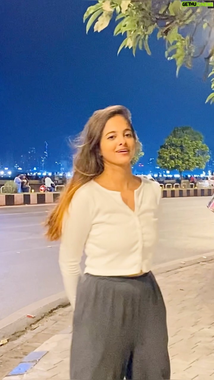 Deepa Rai - 555.8K Likes - 😂❤️

#reelsinstagram #reels #exploremore #explorepage #foryou #trend #trending #reelsvideo #daily