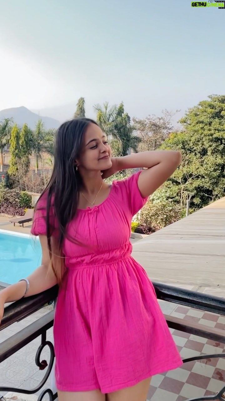 Deepa Rai - 6.2K Likes - Feel and free 💞

#reels #reelsinstagram #explorepage #explore #foryou #foryoupage #trend #trending #daily #reelsindia #exploremore