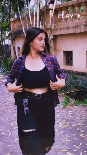 Deepa Rai Instagram - Hey you 🦋
#reels #explore #explorepage #foryou #trend #trendingsongs #daily #reelsinstagram #reelitfeelit