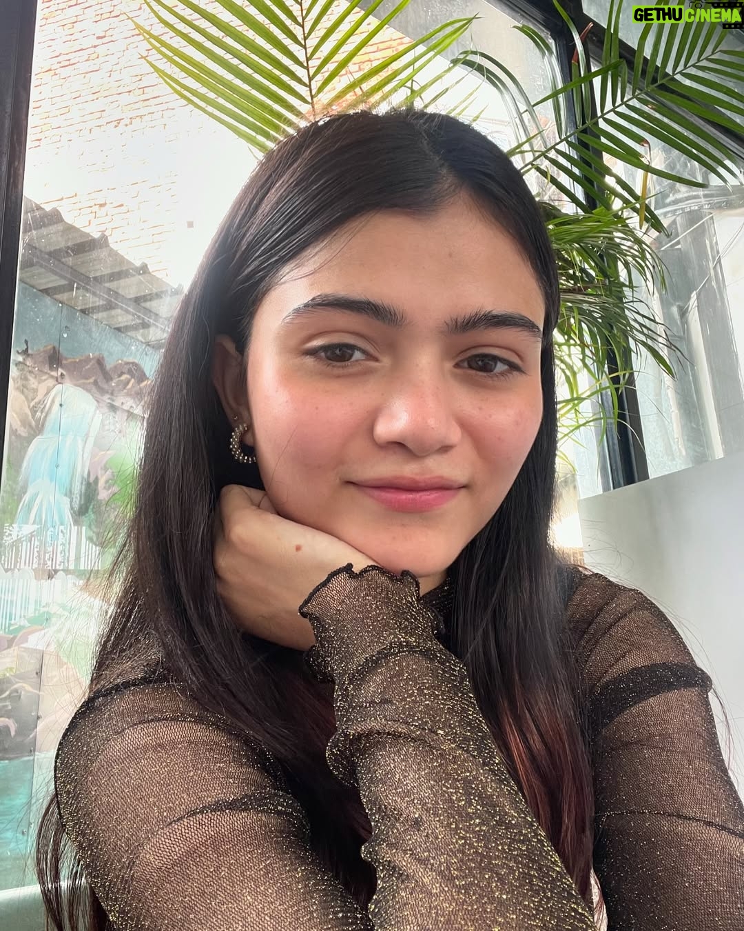 Deepanshu Yadav - 17.8K Likes - Mata ji Kripa se major change in outfit guess what :(?
.
.
.
.
#instagood #instagram #photooftheday #photography #fypシ #fyp #explore #feedfeed