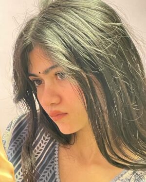 Deepanshu Yadav Instagram - Pyar andha hota hai lekin 
meri ankhen theek hein!😋🦋.. 
.
.
.
.
#photooftheday #photography #instagood #instagram #explore #feed #thepanshuy