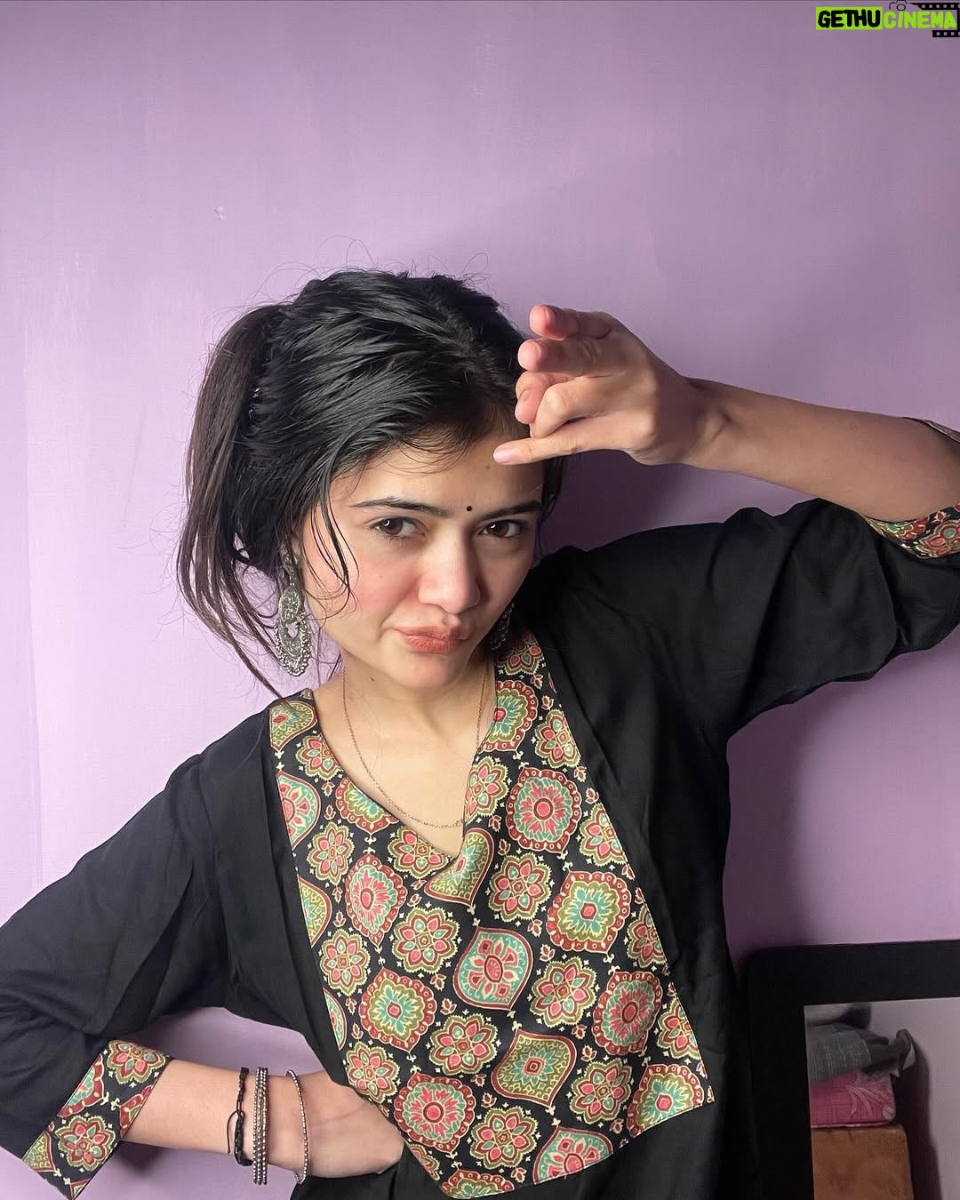 Deepanshu Yadav - 22.9K Likes - Usne Sukoon manga duaon mein Aur usko mein mil gayi 🌙..
.
.
#instagood #instagram #photooftheday #photography #explore #feedfeed #instadaily