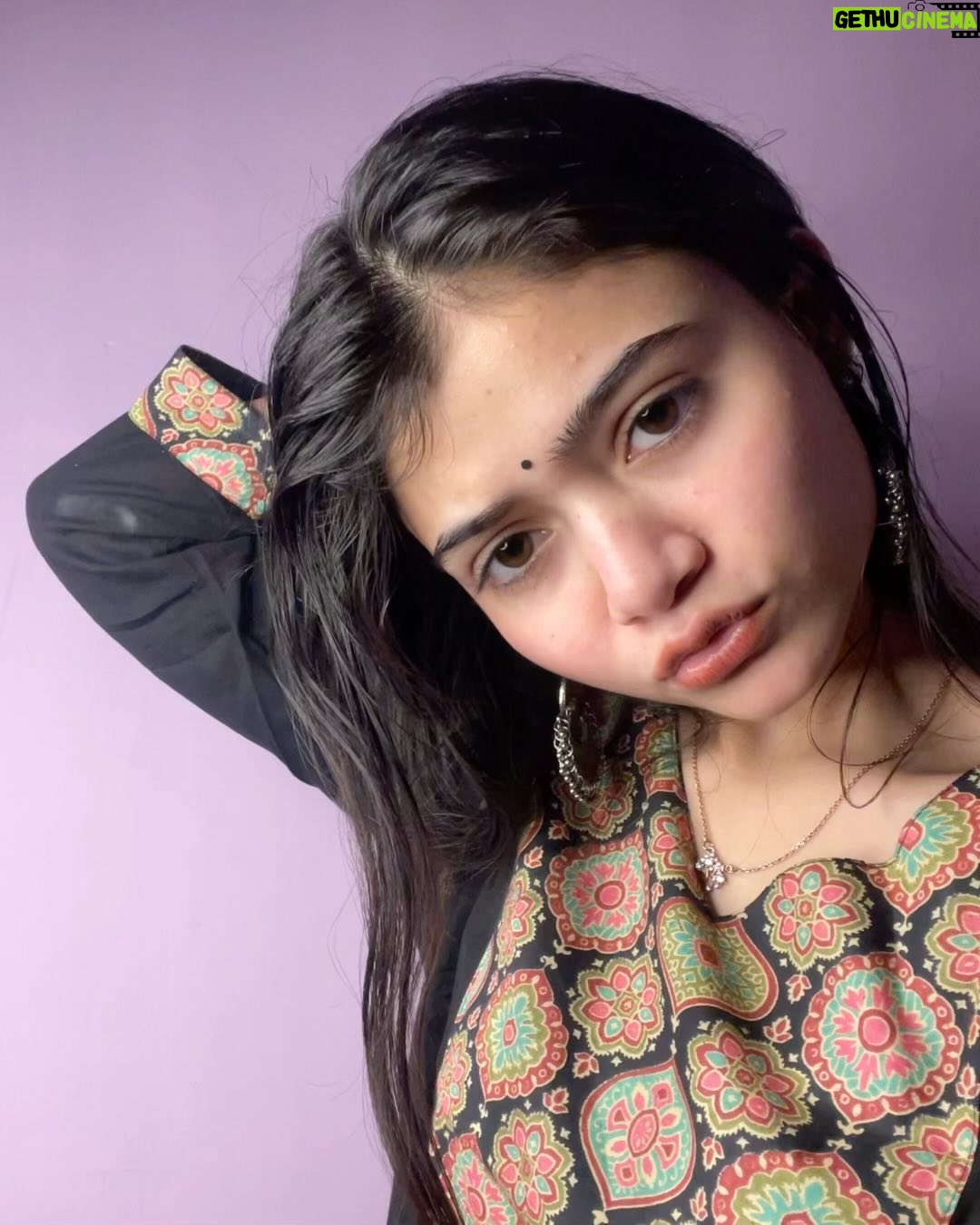 Deepanshu Yadav - 22.9K Likes - Usne Sukoon manga duaon mein Aur usko mein mil gayi 🌙..
.
.
#instagood #instagram #photooftheday #photography #explore #feedfeed #instadaily