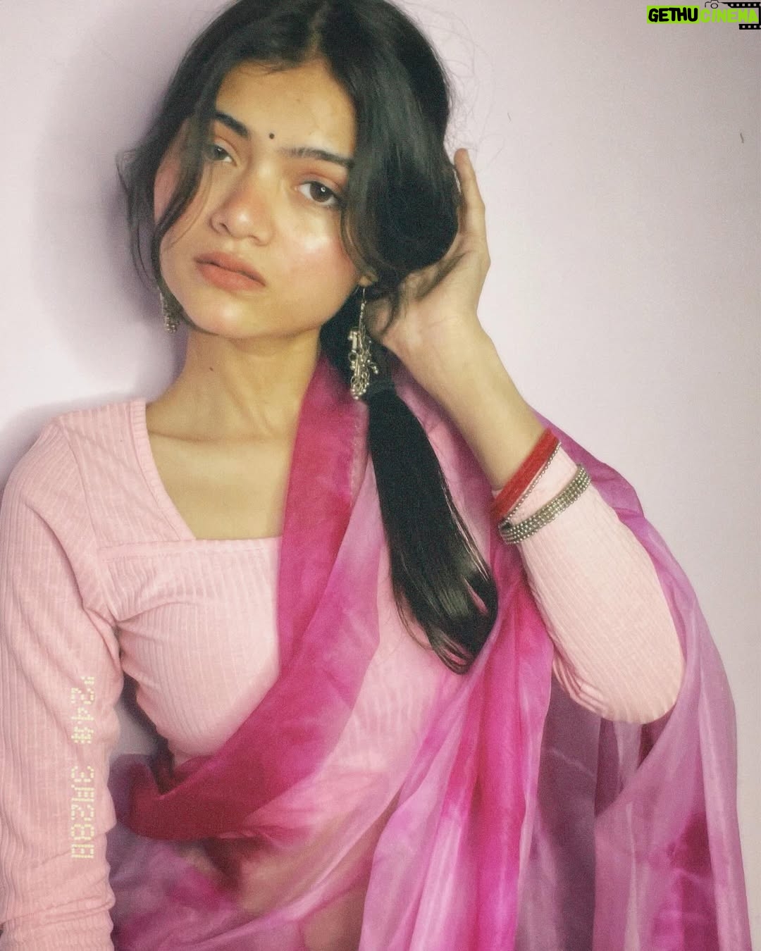 Deepanshu Yadav - 19.3K Likes - Ishq ?? Yaa ni Tum !?… 
.
.
.
#instagood #instagram #photooftheday #photography #explore #feedfeed