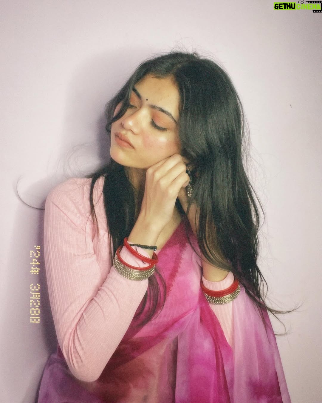 Deepanshu Yadav - 19.3K Likes - Ishq ?? Yaa ni Tum !?… 
.
.
.
#instagood #instagram #photooftheday #photography #explore #feedfeed