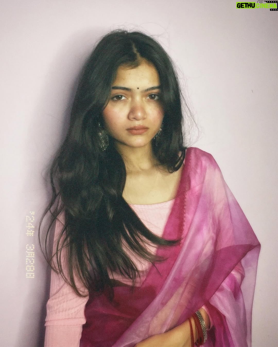 Deepanshu Yadav - 19.3K Likes - Ishq ?? Yaa ni Tum !?… 
.
.
.
#instagood #instagram #photooftheday #photography #explore #feedfeed