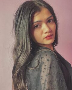 Actress Deepanshu Yadav HD Photos and Wallpapers December 2023