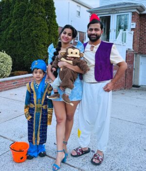 Deepika Jayaraman Instagram - Imagine if you had three wishes, three hopes, three dreams, and they all could come true
🧞♂️🐒👩🏻❤️👨🏻
Aladdin, Jasmine, Genie & Abu the Monkey ❤️
#halloween #familycostume #halloween2024