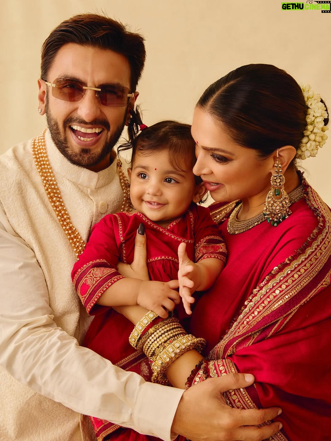 Deepika Padukone - 11.7 Million Likes - ✨🧿🪔 दीपावली की हार्दिक शुभकामनाएँ 🪔🧿✨