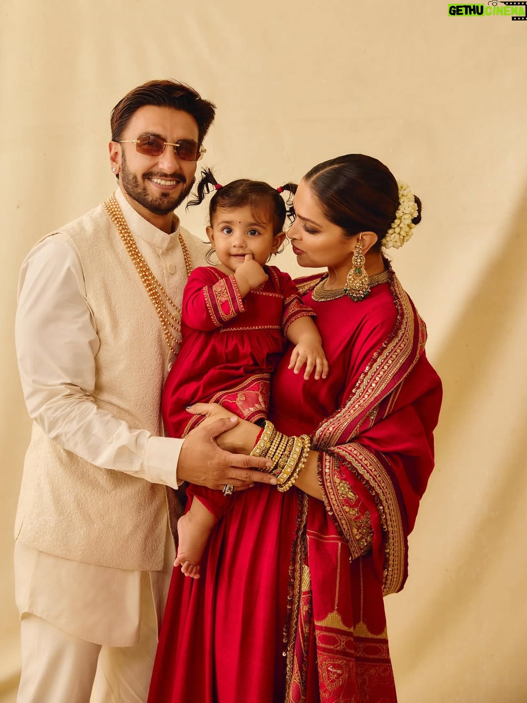 Deepika Padukone - 11.7 Million Likes - ✨🧿🪔 दीपावली की हार्दिक शुभकामनाएँ 🪔🧿✨