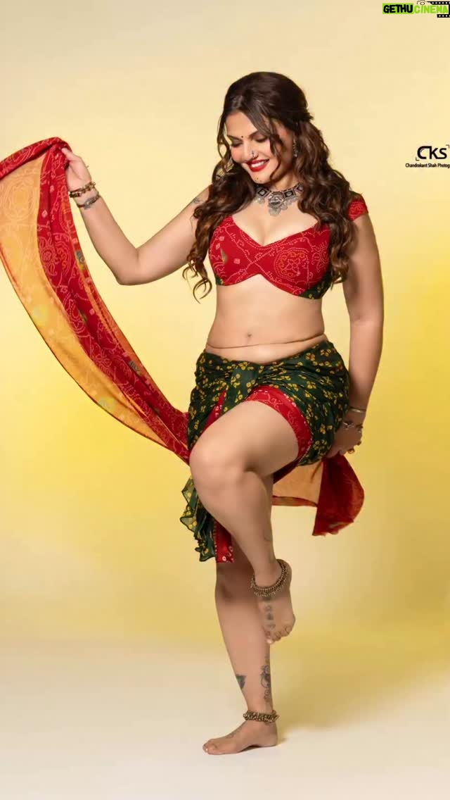 Deepshikha Nagpal - 10.7K Likes - Throw me to the wolves and I’ll come back leading the pack.”.
.
#attitude #attractive #photoshoot #loveyourself .
.
#photographer @chandrakant.shah .
#makeup @blendingiscardio .
#stylist @priyanka_bora1