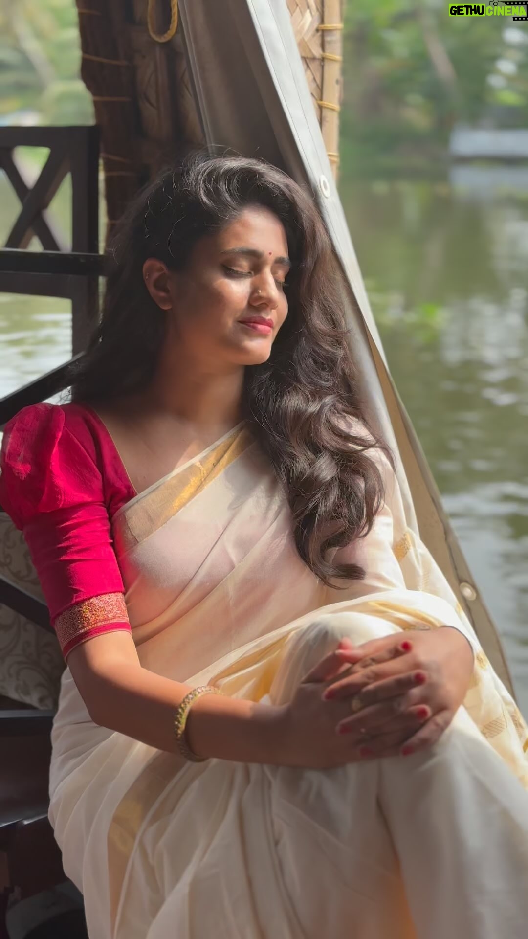 Deepthi Manne - 33.4K Likes - 🤍🤍