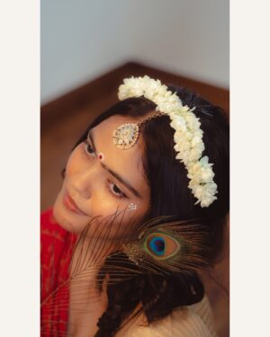 Denima Shrivastava Instagram - Always wanted to do a Radha Rani look 🦚❤️✨
.
.
.
.
.
.
.
.
.
.
.
.
.
.
.
.
.
.
Self portraits, Janmashtami poses, pose ideas, Janmashtami, photoshoot, shoot ideas, pose guide, photography, Instagram, fyp 

#Janmashtamiposes #poseideas #janmastamishootideas #janmastami #poseguide #fyp