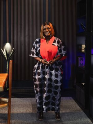 Dentaa Instagram - In every room you enter, you have to stay composed, alert, and confidently aligned with purpose. Step into August with clarity, confidence, and intention. #August #GUBA #LadyDentaa

@dankyi.mireku #outfit 
@photosbytwumrich 
@da_therapizt #stylist