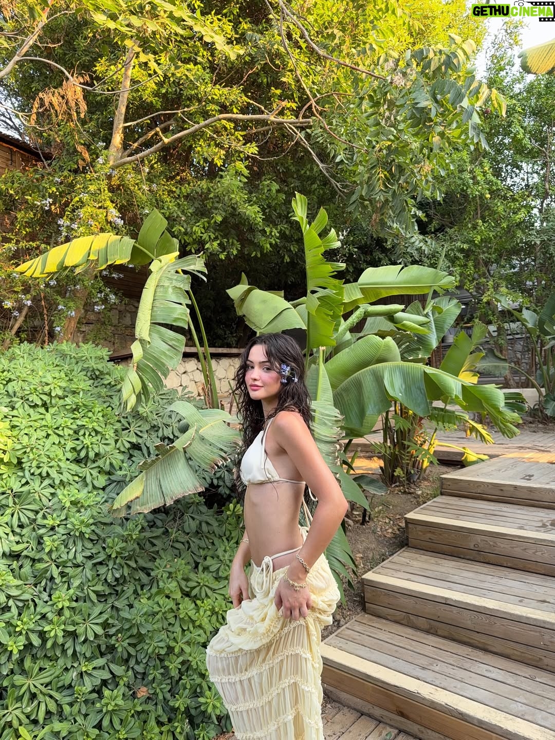 Derya Pınar Ak - 165.7K Likes - 