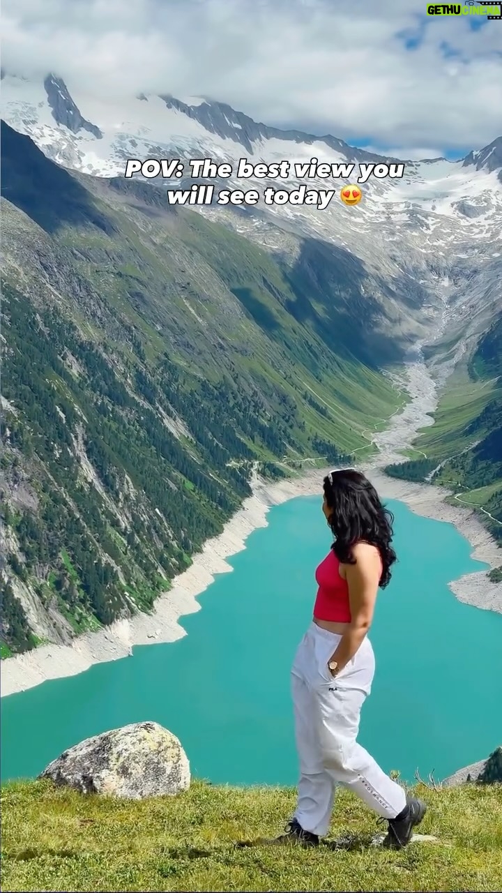 Deveshwari Negi - 3.6K Likes - Just me, mountains and magic ✨🩵
.
.
.
#pahaadi_soul #travelblogger #austria #austria🇦🇹 #europe #vacations #summer #hike #tyrol #austriagram #austriatrip #mountains #mountainlove #innsbruck #salzburg #hallstat #like #trending #trendingvideos #earthzoom #earthzoomout #viral #trek #nature #alps #alpine #trekking #wanderlust