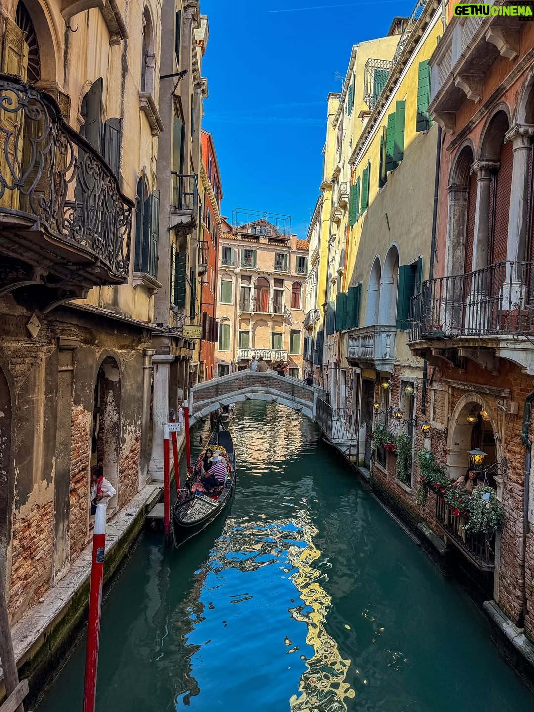 Deveshwari Negi - 1.6K Likes - Venice feels like a dream but khuda jaane,maybe I’m living one.✨ 🛶
& I’m here for it…. Every. Single. Frame. 📸
.
.
.
.
#khudajaane #bachnaaehaseeno #venice #venice🇮🇹 #venezia #italy #italia #veniceitaly #venicecanals #bollywoodsong #bollywood #italy🇮🇹 #pahaadi_soul #vacay #vacations #ranbirkapoor #ranbirdeepika #deepikapadukone #travelblogger #pics #pictures #potd #picture #picstitch #pictureoftheday #picofthedays #instapic #instamood